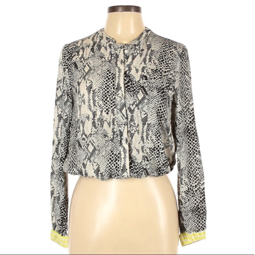 M by Marled | Snake Print Hidden Button Blouse Size Small